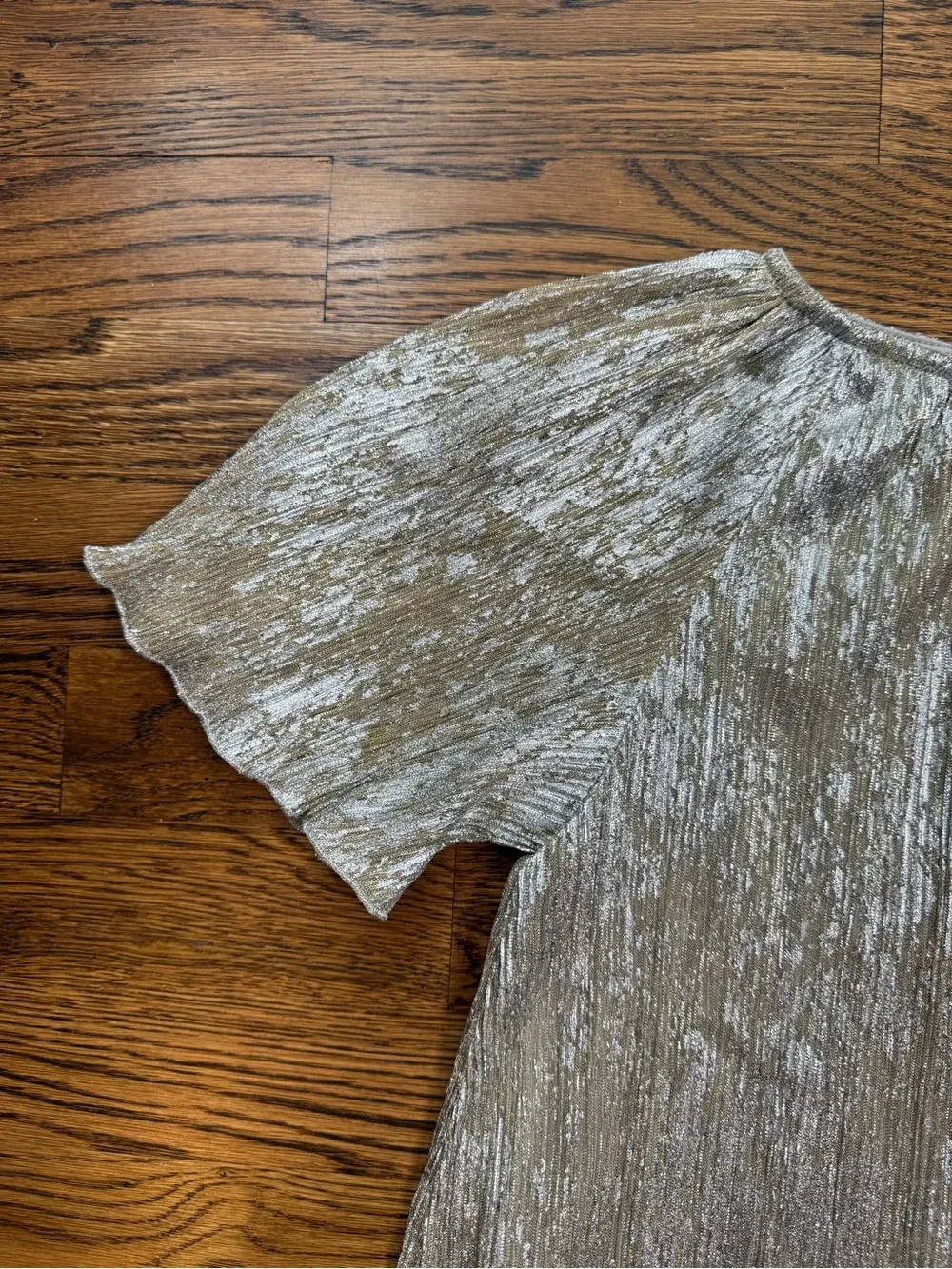 ZARA Kids Metallic Silver Gold Champagne Shimmer Plisseé Short Sleeve Top 11-12